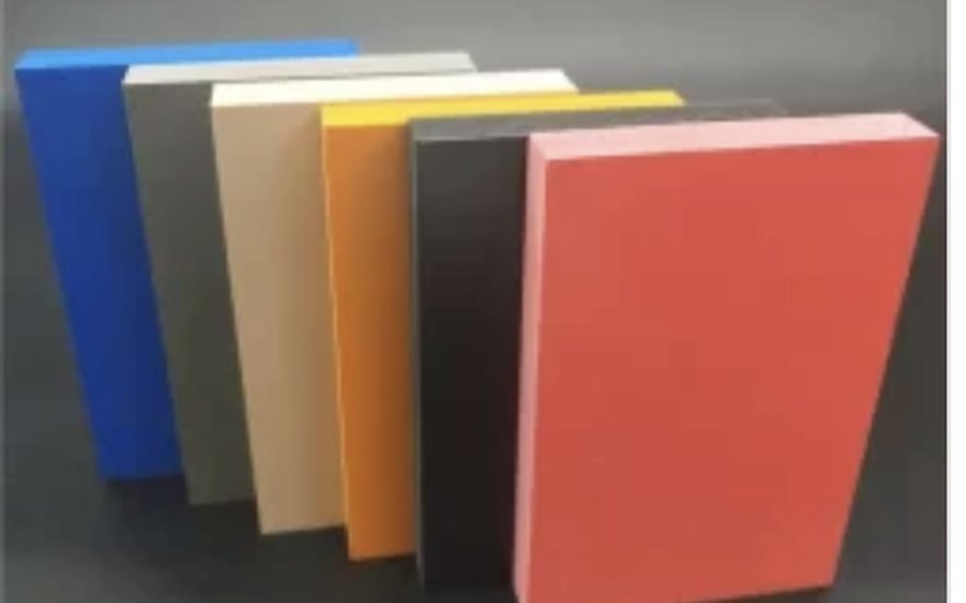 Coloured industrial plastic sheets